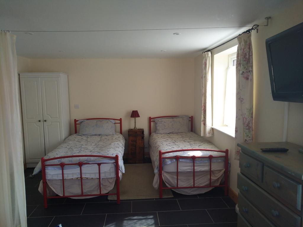 C Farmhouse Accommodation Alne Exterior photo